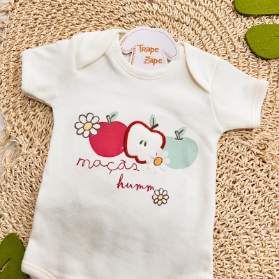 CONJ. DE MALHA 3 PEÇAS - Maçãs Humm - Off White e Verde